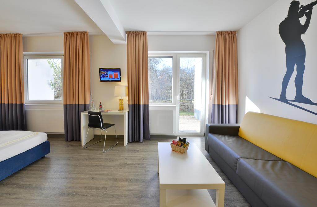 Hotel Fliegendes Klassenzimmer Bad Berleburg Extérieur photo