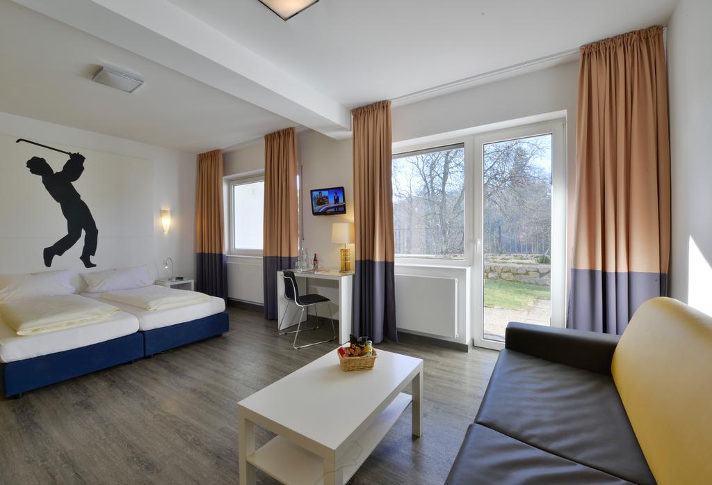 Hotel Fliegendes Klassenzimmer Bad Berleburg Extérieur photo